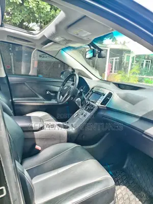 Toyota Venza Limited 2016 Black