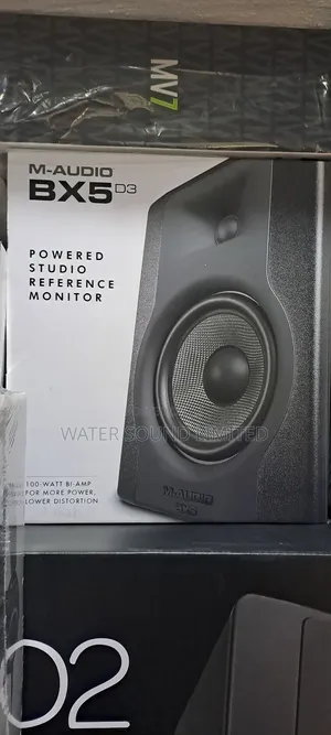 Bx5 D3 M-Audio Powered Studio Reference Monitor
