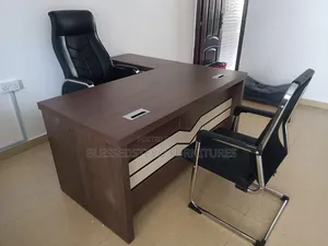 Complete Set of Table With Md Chair and Visitor Chair