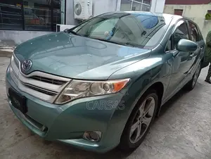 Toyota Venza 2012 Green