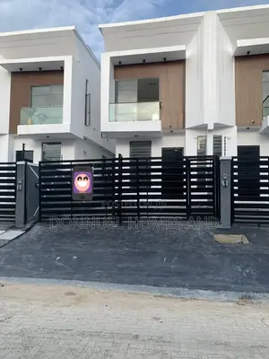 4bdrm Duplex in Ikota for sale