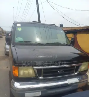 Ford E350 2002 Black
