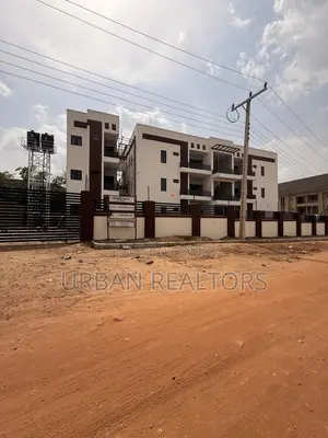 Newly Built 3 Bedroom Apartment