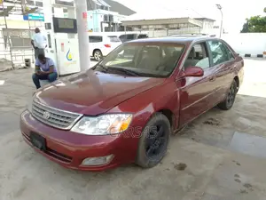 Toyota Avalon 2002 Red