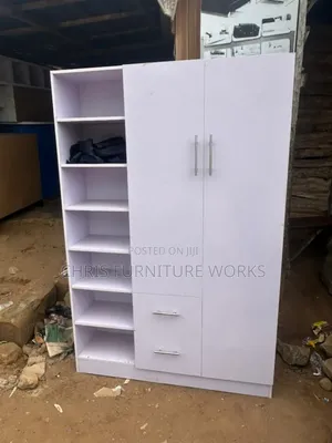 High Quality Wardrobe Design Available 41⁄2 by 6ft