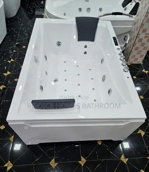 Luxury White Double Whirlpool Massage Jacuzzi