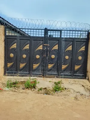 6bdrm Bungalow in Ibadan for sale