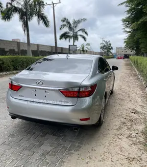 Lexus ES 2013 Silver