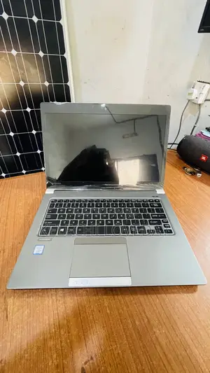 Laptop Toshiba Portege Z30 8GB Intel Core i5 SSD 256GB