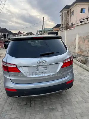 Hyundai Santa Fe Limited 4dr SUV AWD (3.3L 6cyl 6A) 2014 Silver