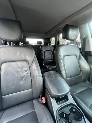 Hyundai Santa Fe Limited 4dr SUV AWD (3.3L 6cyl 6A) 2014 Silver