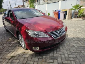 Lexus ES 350 2011 Red