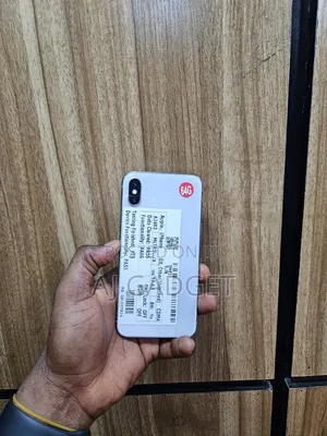 Apple iPhone X 64 GB White