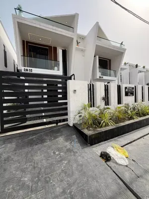 4bdrm Duplex in Ikota for sale