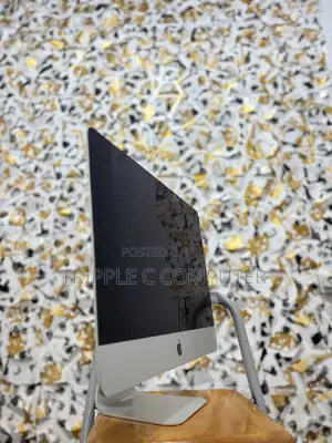 Desktop Computer Apple iMac 8GB Intel Core i5 HDD 1T