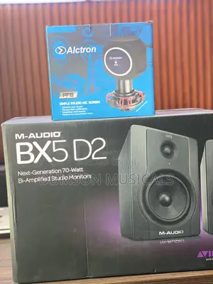 Bx5d2 Studio Monitor M-audio