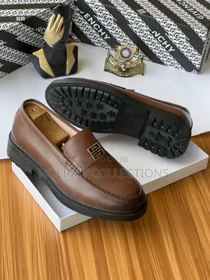 Givenchy Plain Leather Loafers