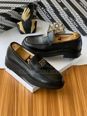 Givenchy Plain Leather Loafers