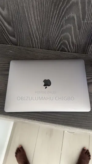 Laptop Apple MacBook Pro 2020 16GB Intel Core i5 SSD 512GB