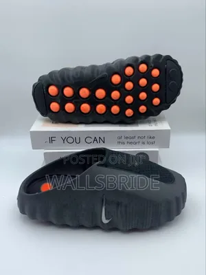 Nike Mind 001