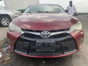 Toyota Camry XSE 4dr Sedan (2.5l 4cyl 6A) 2016 Red