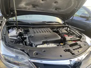 Toyota Avalon Limited Sedan FWD (3.5L 6cyl 6A) 2013 Gray