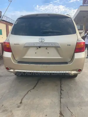 Toyota Highlander 2008 Gold