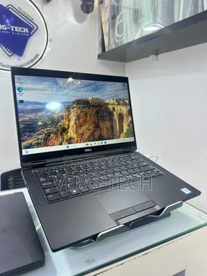 Laptop Dell Latitude 7390 16GB Intel Core i7 SSD 256GB