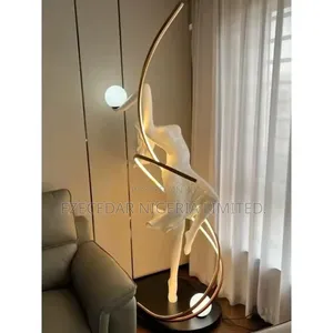 Modern Creative Statue Lights
