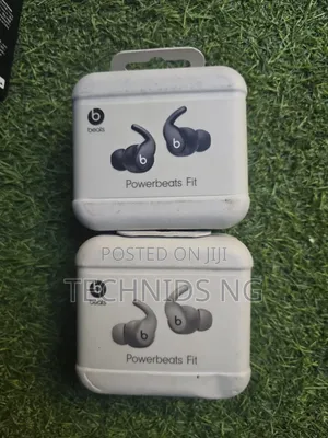 Beats Powerbeats Fit