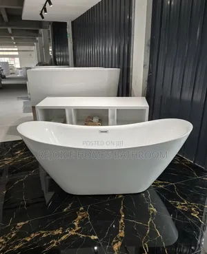 Luxury White Executive Bathroom Freestanding Bathtub