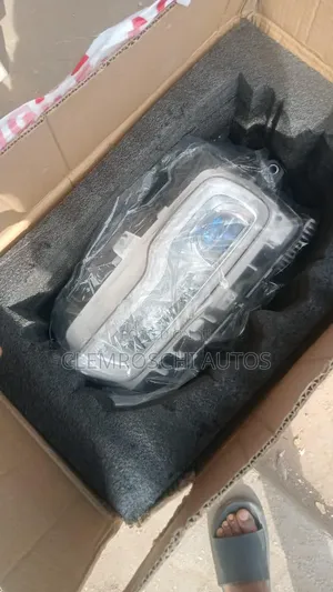 High Quality Certified Brand New Head Lamp Rolls-Royce Wraith 016-2020