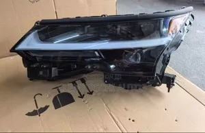 High Quality Certified Complete Brand New Head Lamp Lexus Gx550 2026.