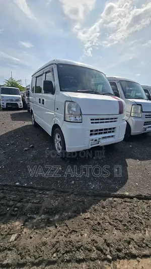 Suzuki Every 2008 White