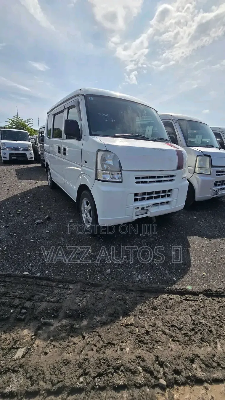 Suzuki Every 2008 White