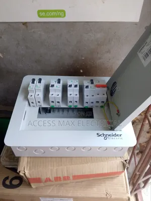 Original Schneider 12-Ways Single Phase