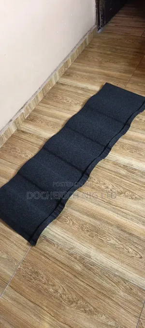 Black Roman-Style Stone-Coated Roofing Sheet