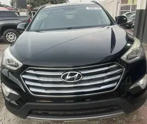 Hyundai Santa Fe SE AWD 2016 Black