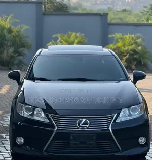Lexus ES 2013 Black