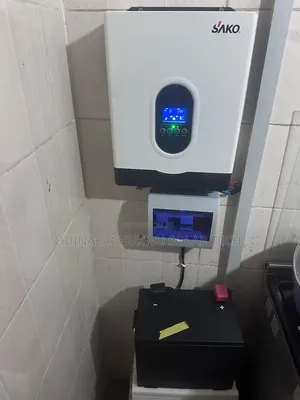 Sako 2kva Inverter + 4kwh Haisic Lithium Battery, Panels, Accessories