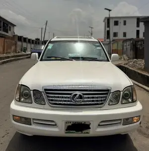 Lexus LX 470 Sport Utility 2006 Off white