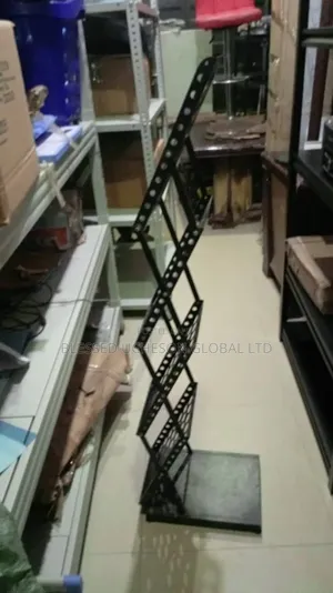 Display Magazine Rack Folding