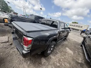 Toyota Tacoma Limited 2018 Gray