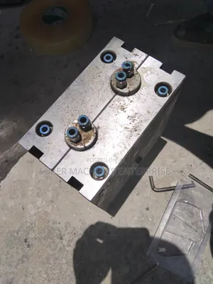 2 Cavity Pet Bottle Mould 75cl