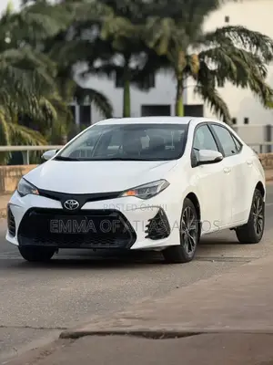 Toyota Corolla SE 4dr Sedan (1.8L 4cyl CVT) 2017 Red
