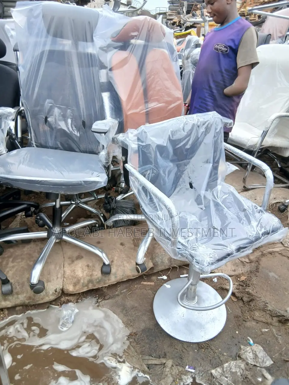 Adjustable Bar Stool