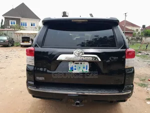 Toyota 4-Runner 2011 Black