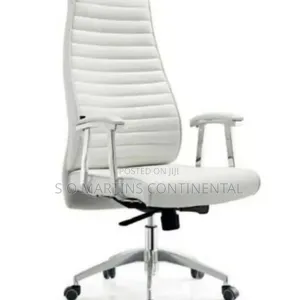 Imported Excutive Chair With High Density Foam