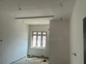 4bdrm Townhouse/Terrace in Life Camp By Berger for sale