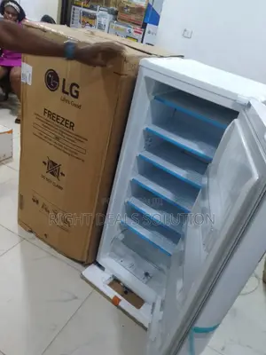 Direct Cool System, Adjustable Legs, and 1 Year Warranty